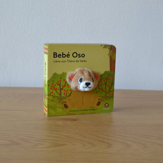 Libro con títere de dedo. Bebé oso